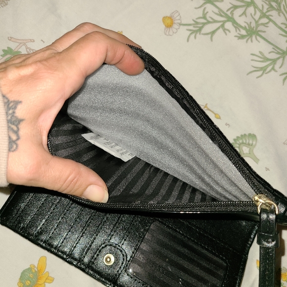 Victoria secret clutch - Picture 4 of 4